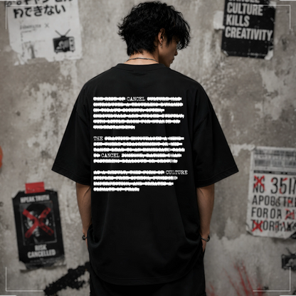 Rodney Logan CANCEL CULTURE schwarzes Oversized Streetwear-T-Shirt mit typografischem Backprint und durchgestrichenen Textelementen auf der Rückseite.